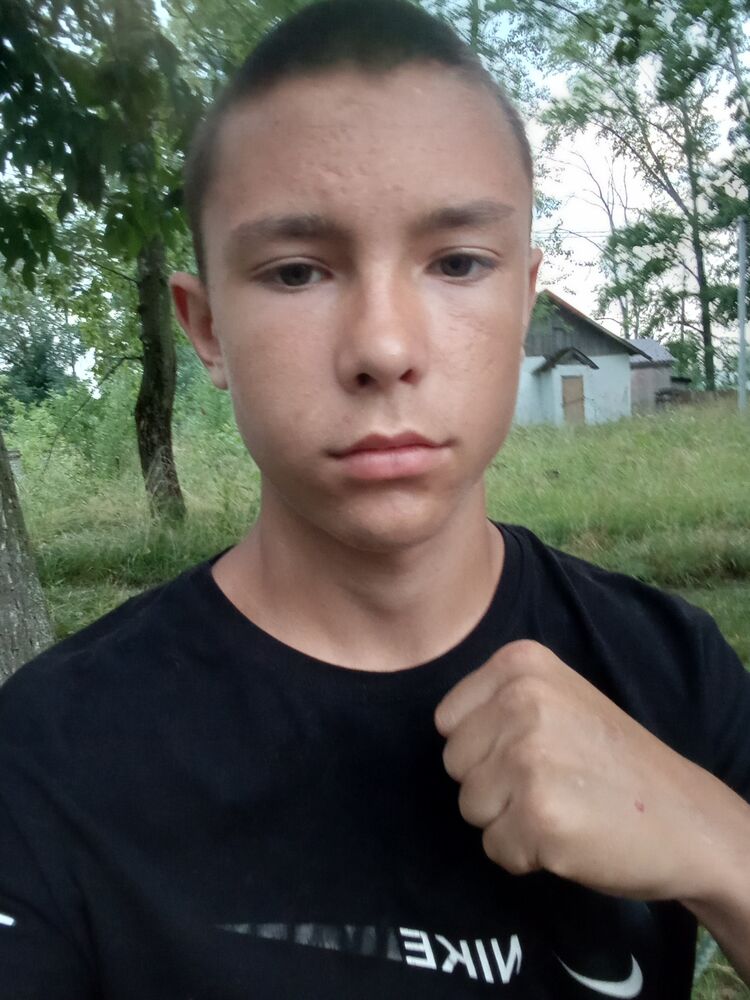  28274820  , 21 ,    