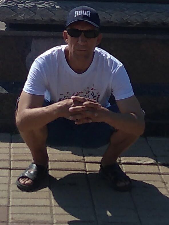  47646090  , 42 ,    