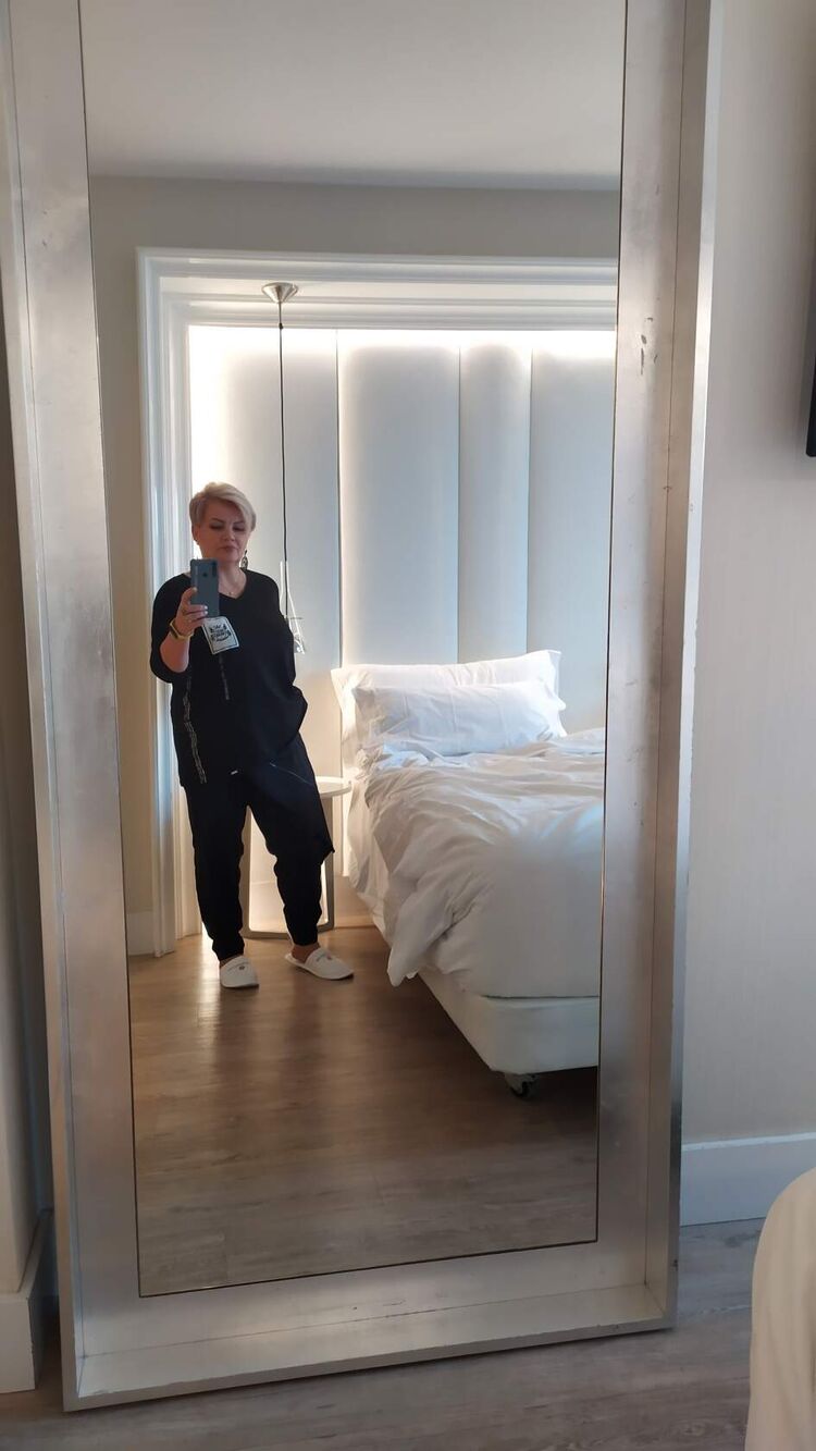  33513660  Natallia, 62 ,    