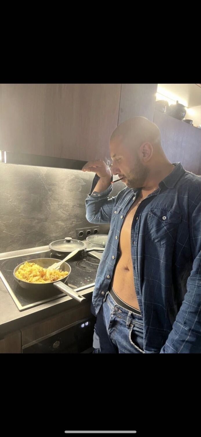  30627990  , 41 ,    -