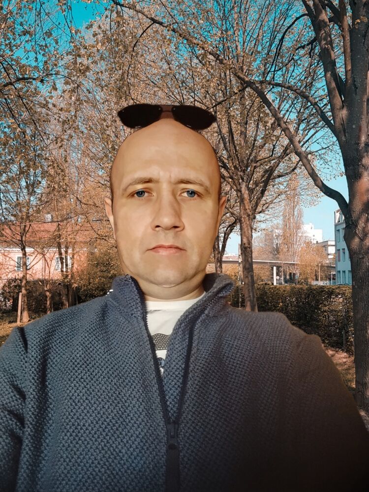  ,   Zaur, 45 ,   ,   