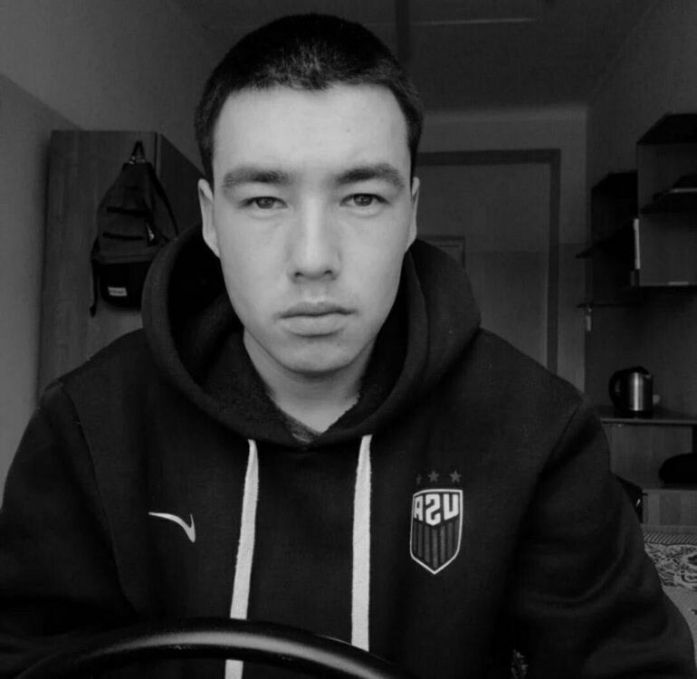  ,   Bauka, 24 ,  