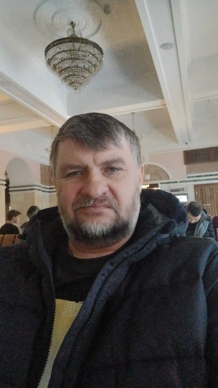  49582840  , 56 ,    
