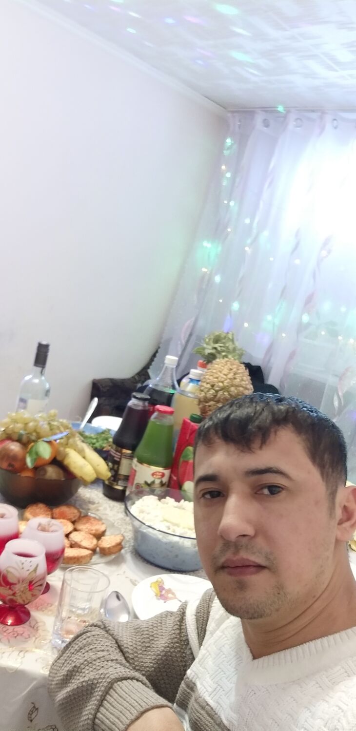  33678930  , 37 ,    