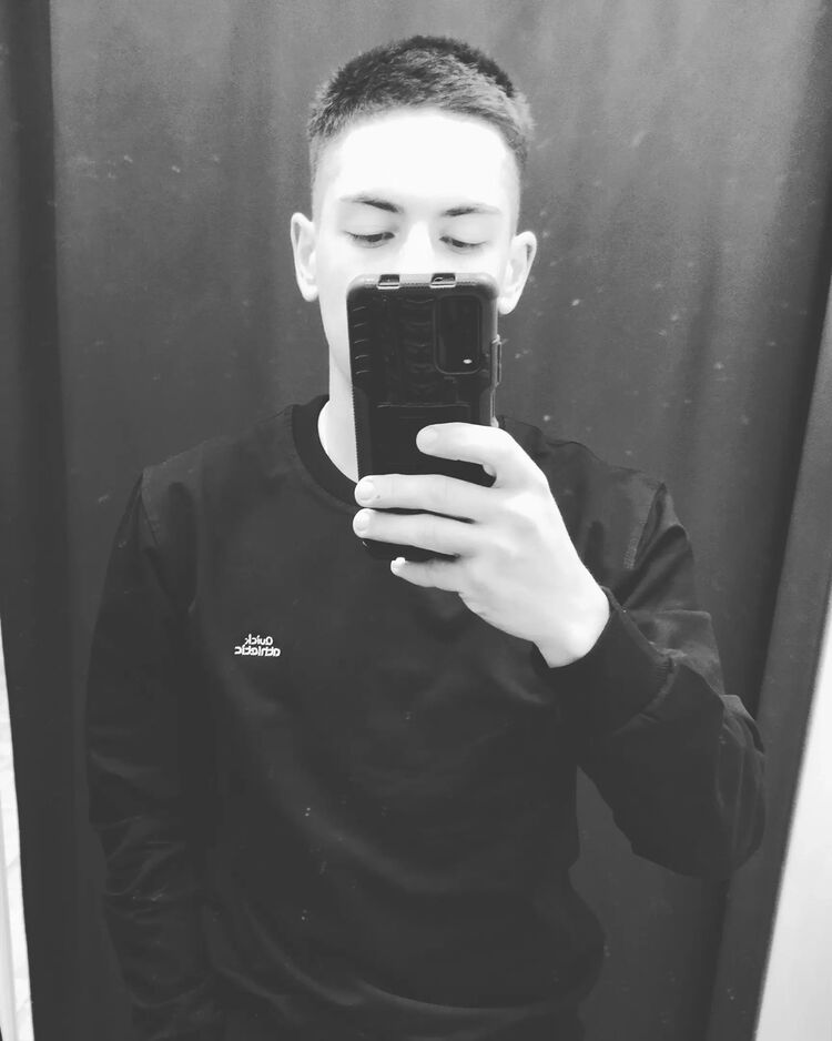  38308620  , 22 ,    