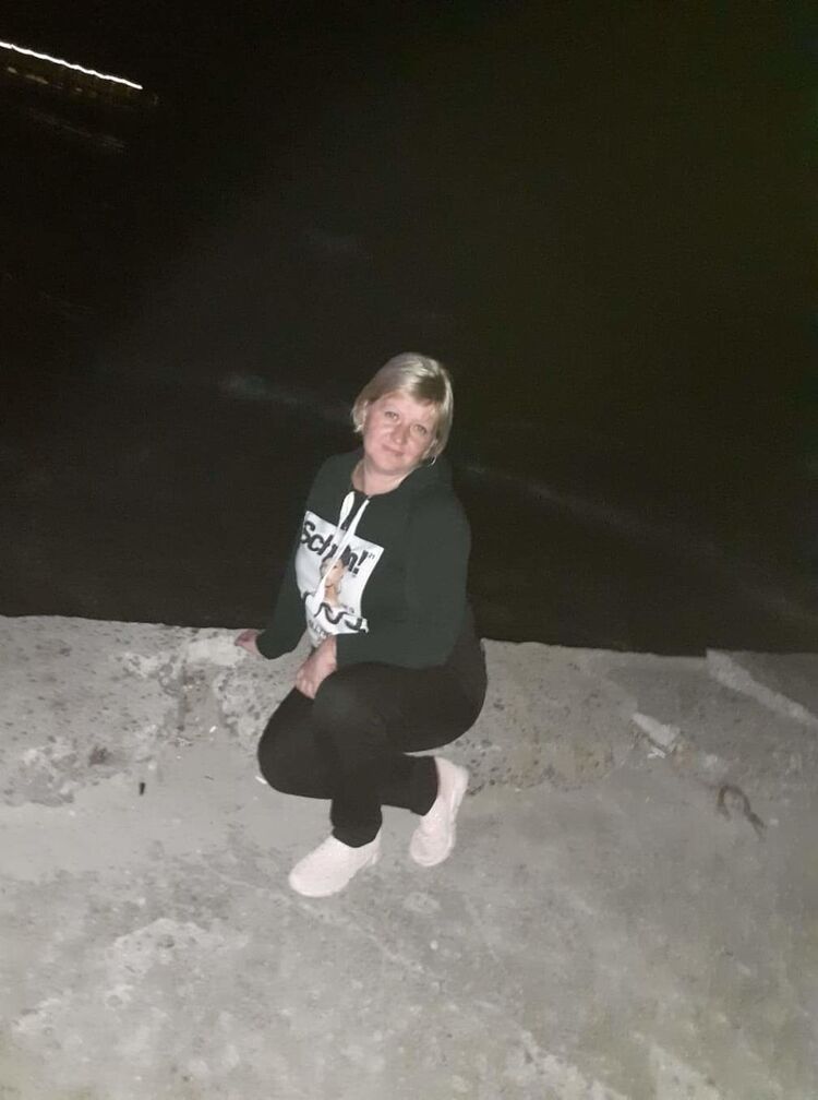  18490410  , 43 ,    