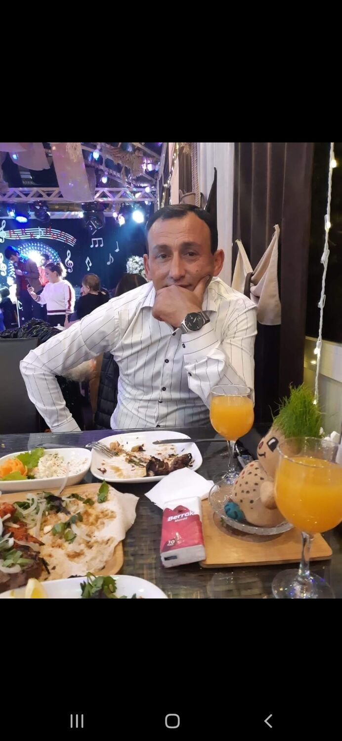  -,   ARZU, 44 ,   ,   , c , 