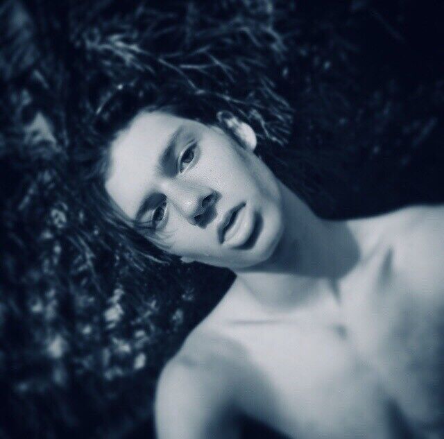  ,   Luka, 25 ,   ,   , c 