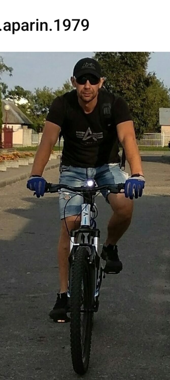  53146950  Oleg, 46 ,    