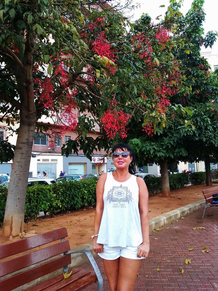 ,   Tatiana, 54 ,     , c 