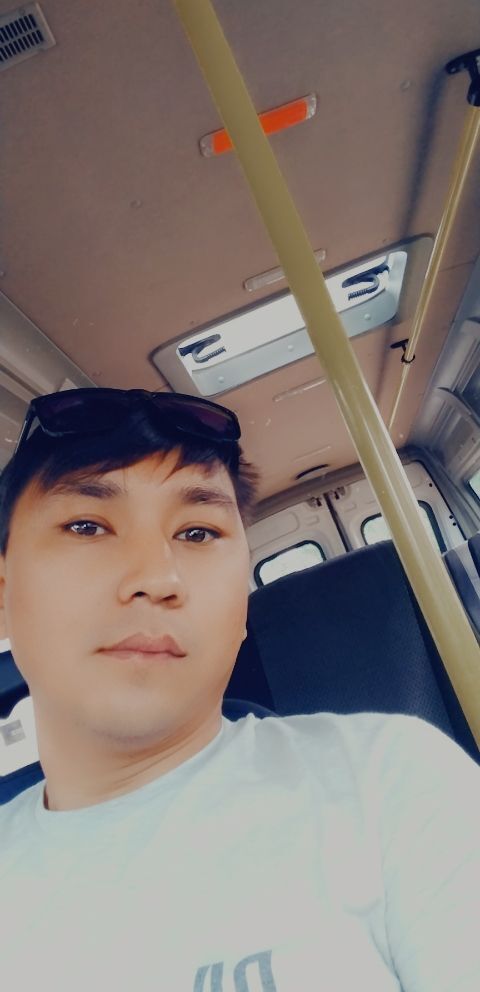 29887540  , 37 ,    