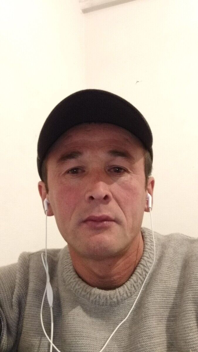  20225210  Elbek, 44 ,    