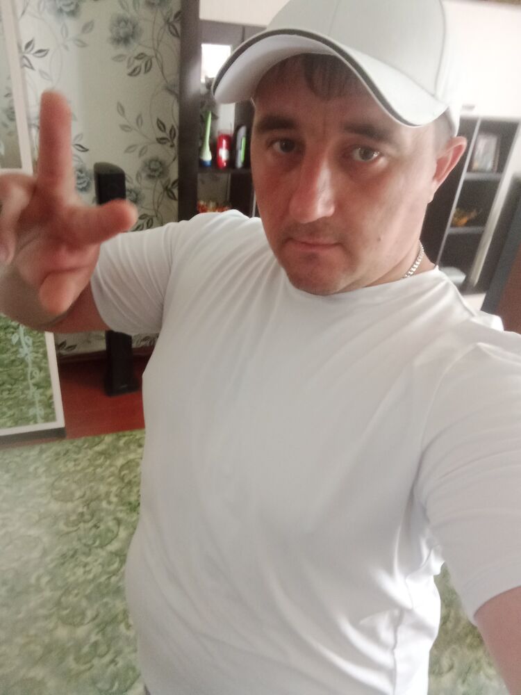  ,   Igor, 38 ,   ,   , c , 