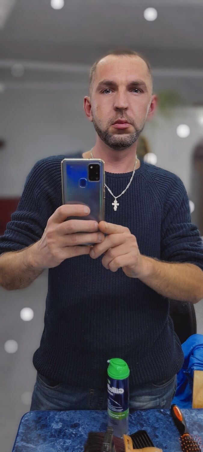  22878920  NeGODnik, 38 ,    