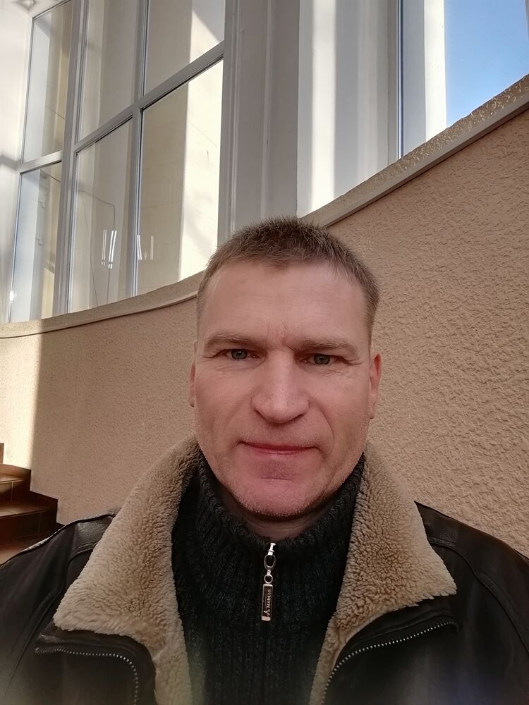  38677290  , 55 ,    