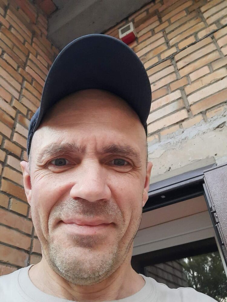  52858850  , 47 ,    --