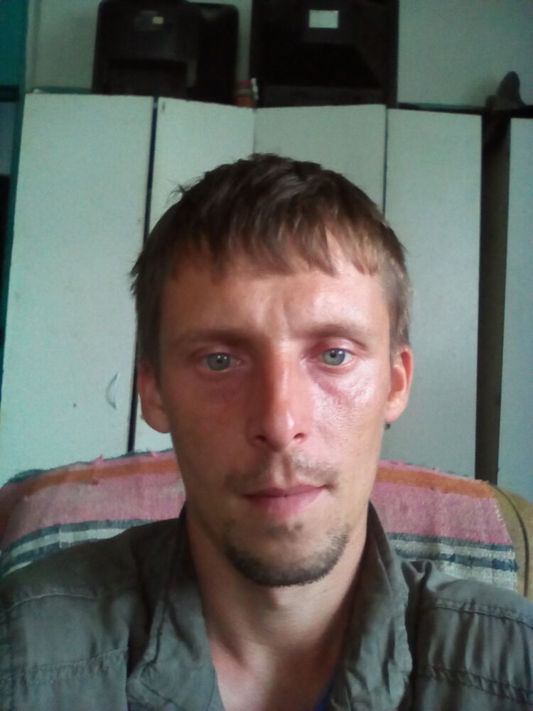  9767630  , 37 ,    