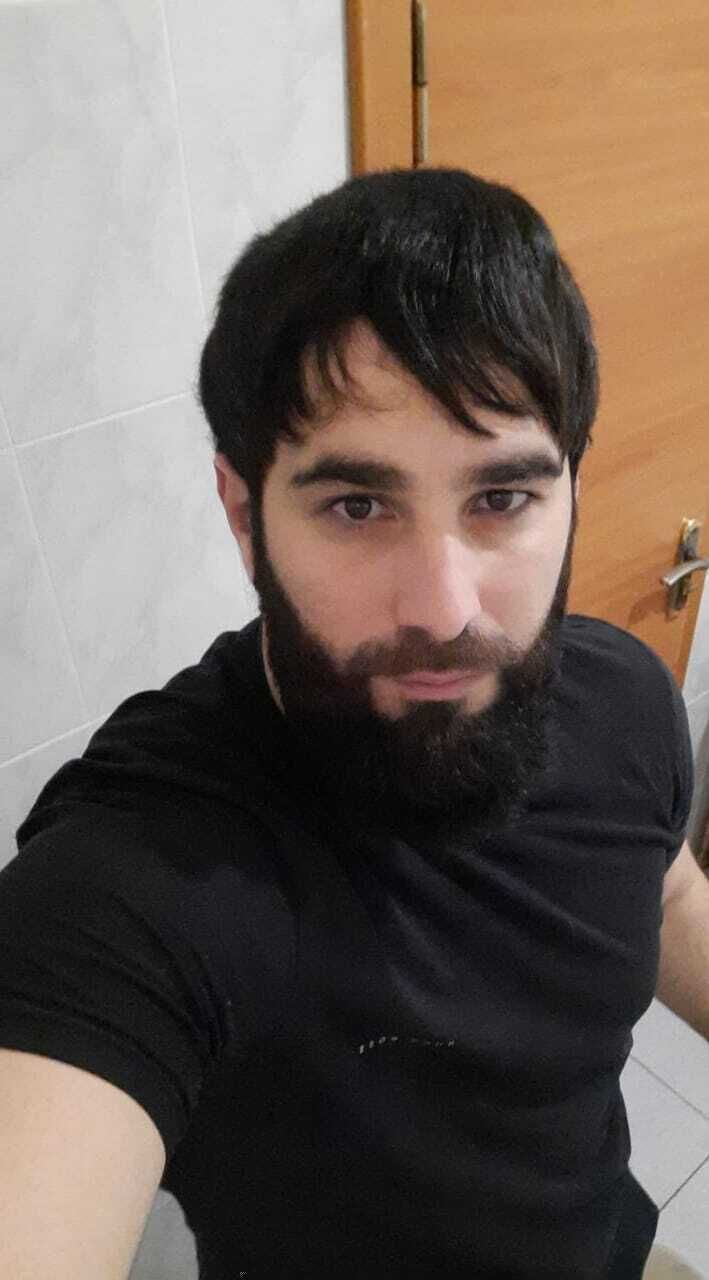  46968580  , 33 ,    