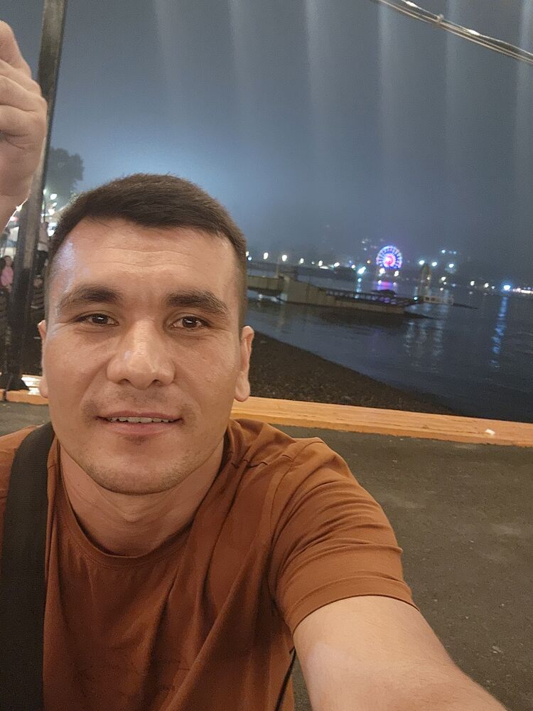  53039810  , 28 ,    