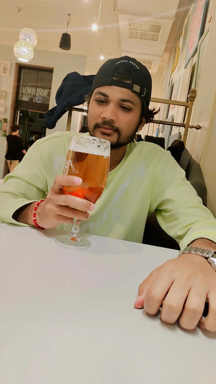  ,   Vishal, 29 ,   ,   
