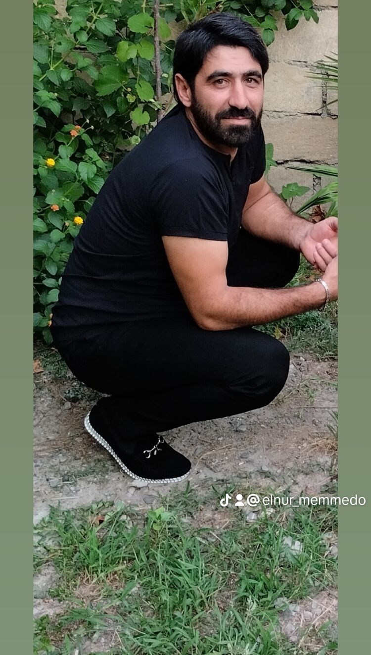  42241070  , 39 ,    
