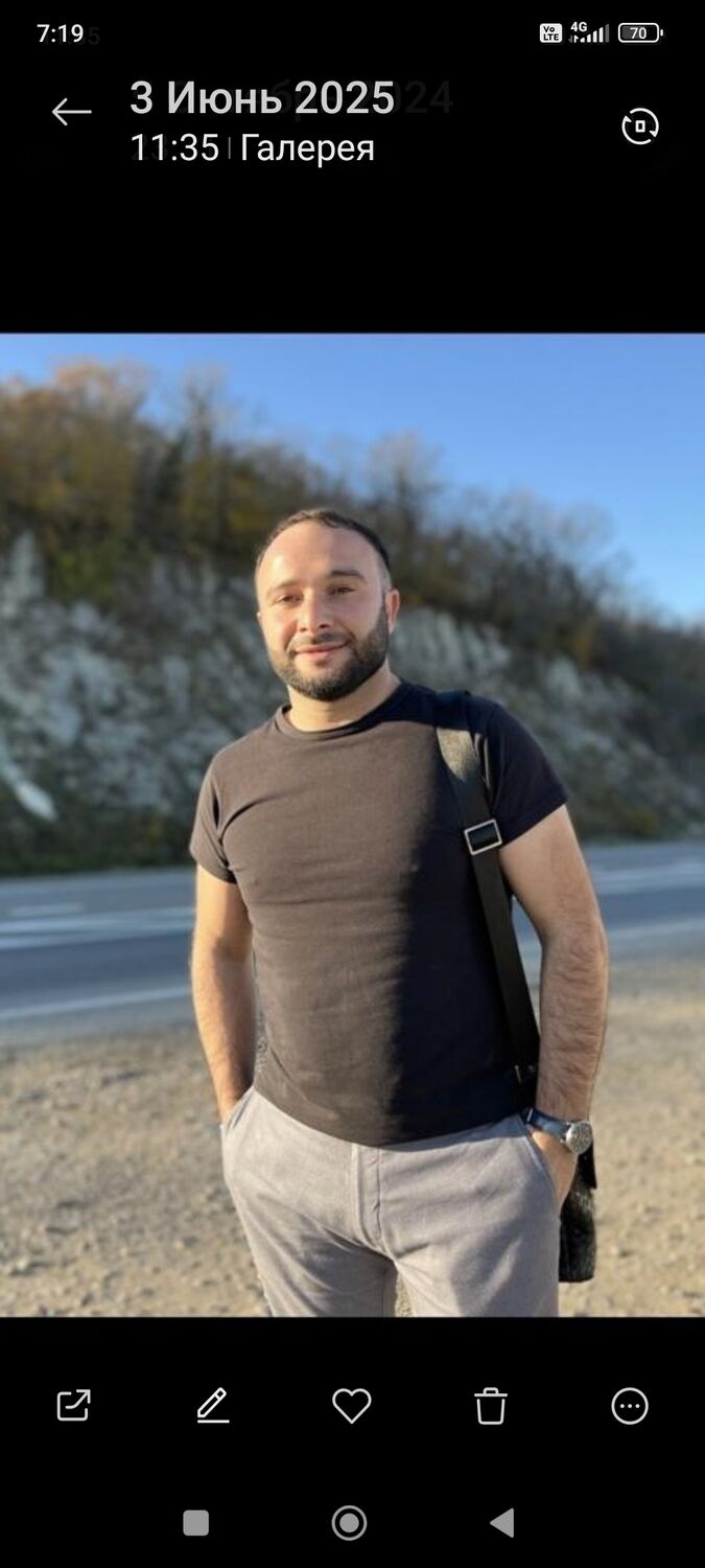  52512720      , 40 ,    