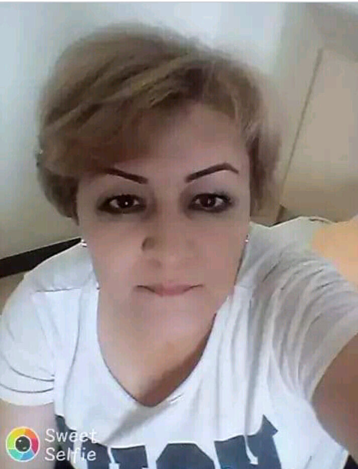  24214750  Lola, 56 ,    