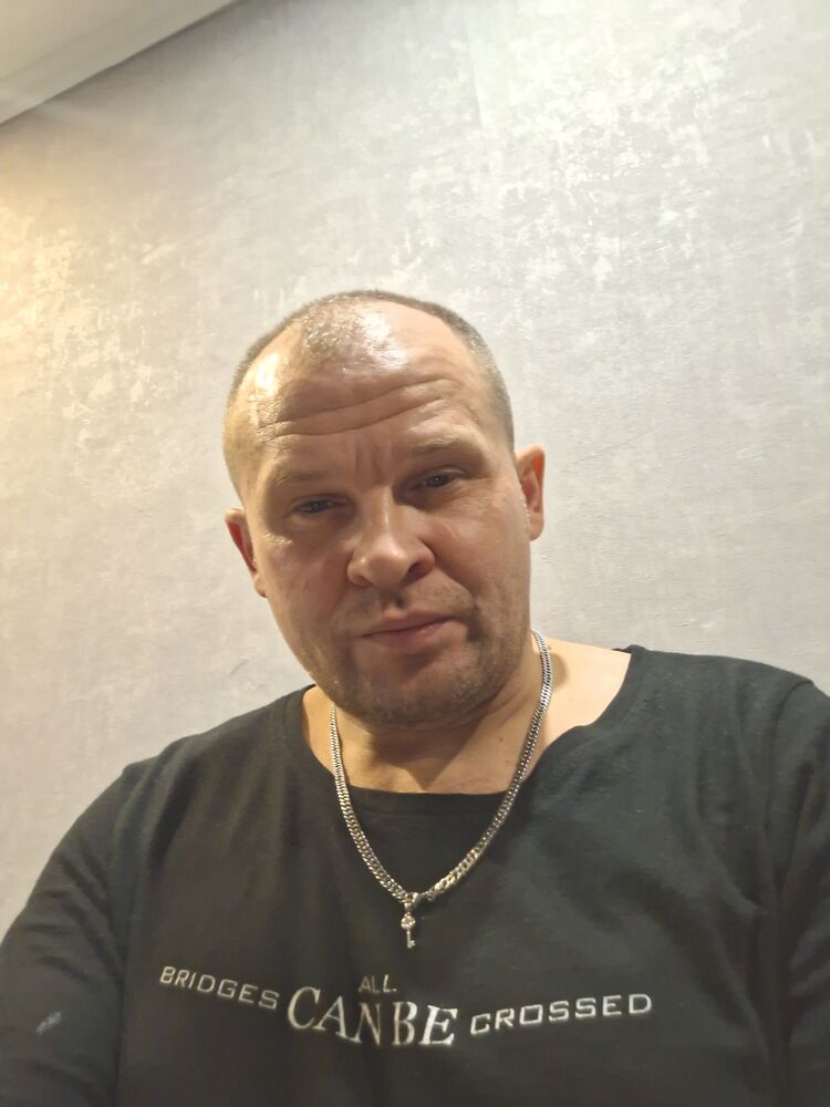  45682500  , 36 ,    