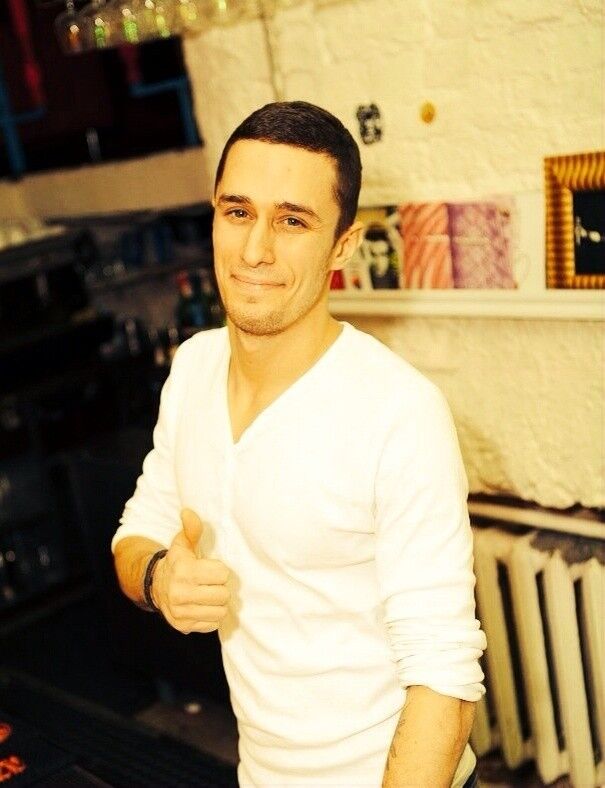  10353790  Ruslan, 38 ,    