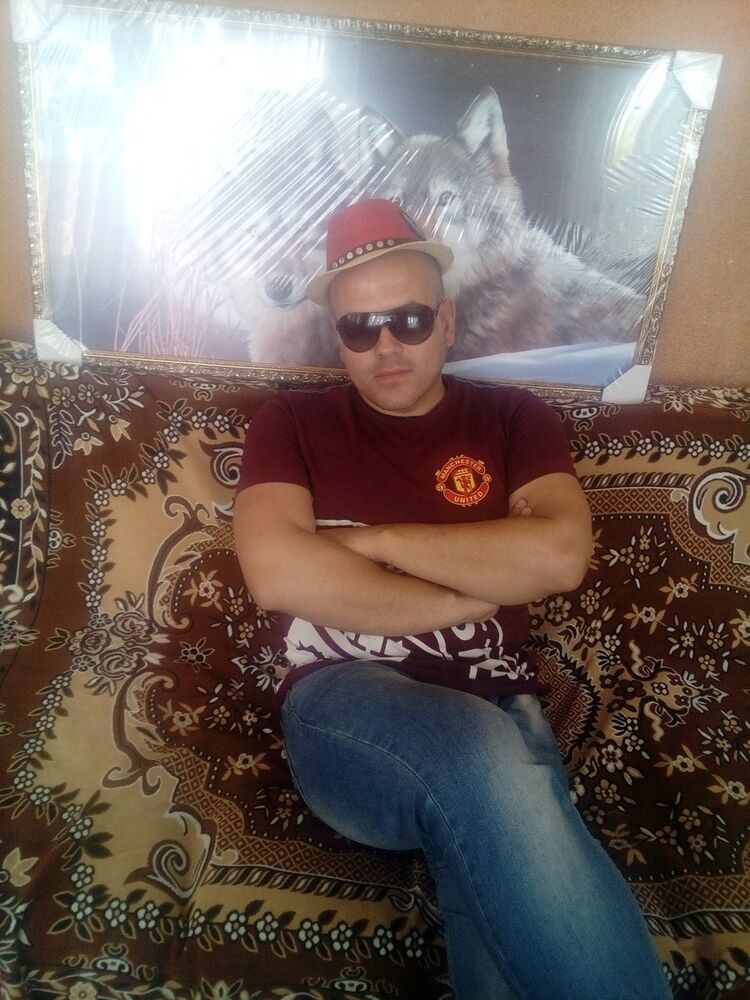  ,   Oleg Gallant, 36 ,   ,   , c 
