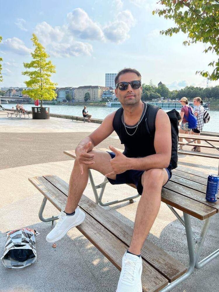  ,   Nasim, 34 ,   ,   