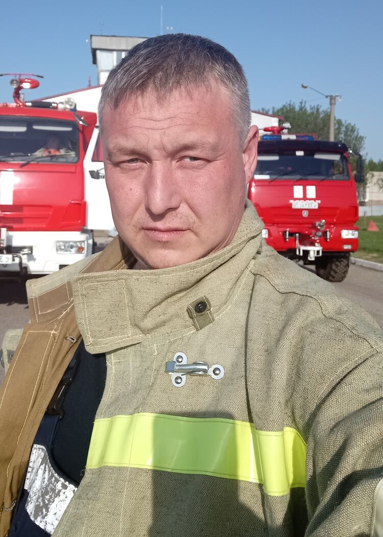 ���� 23331980 ������� �����, 42 ����, ���� ���������� � ������-���