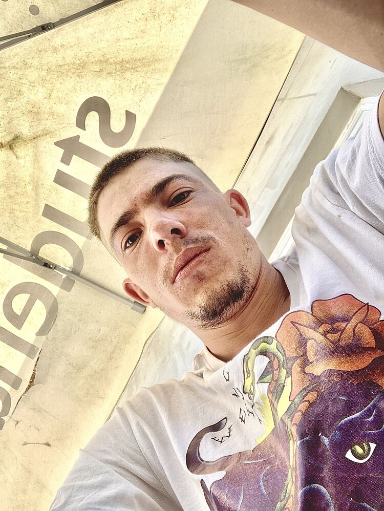  ,   Maksym, 27 ,   ,   