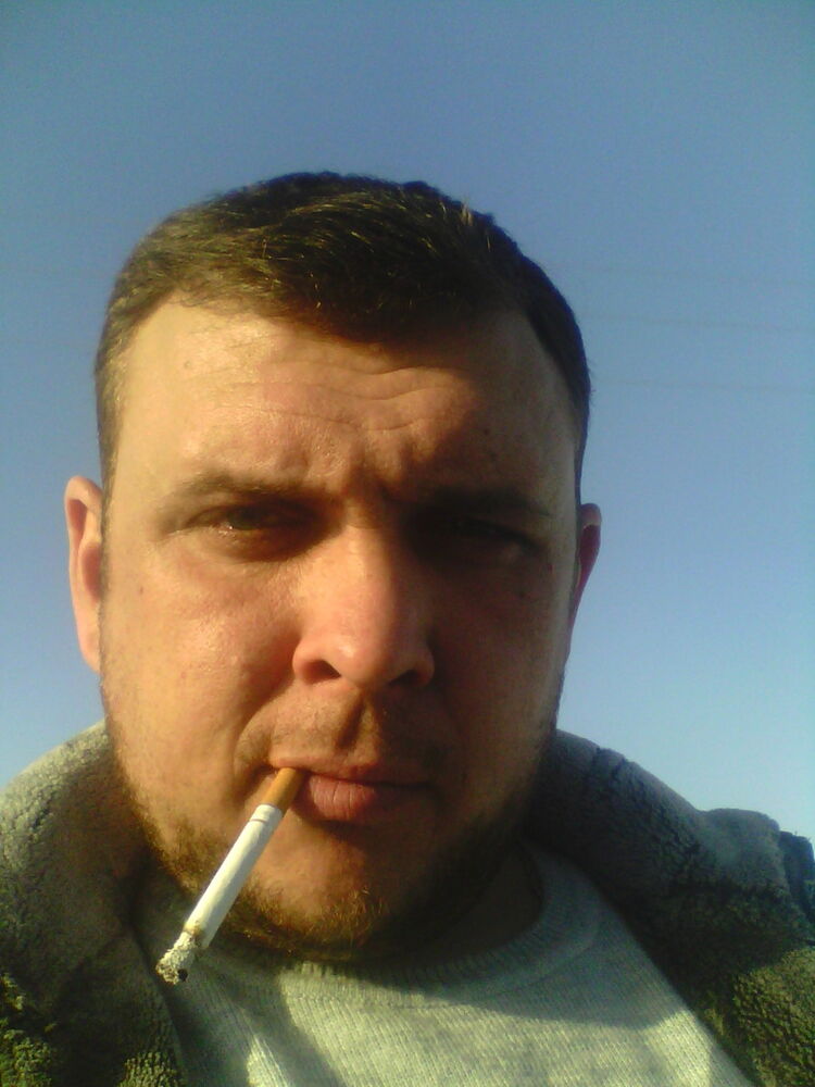  ,   Maksim, 43 ,   