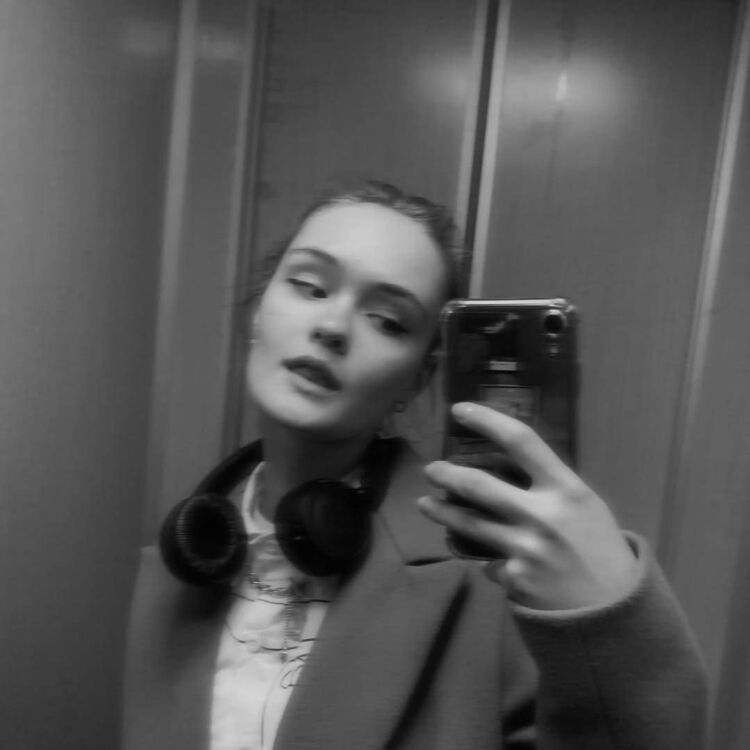  Bohnice,   , 27 ,   ,   