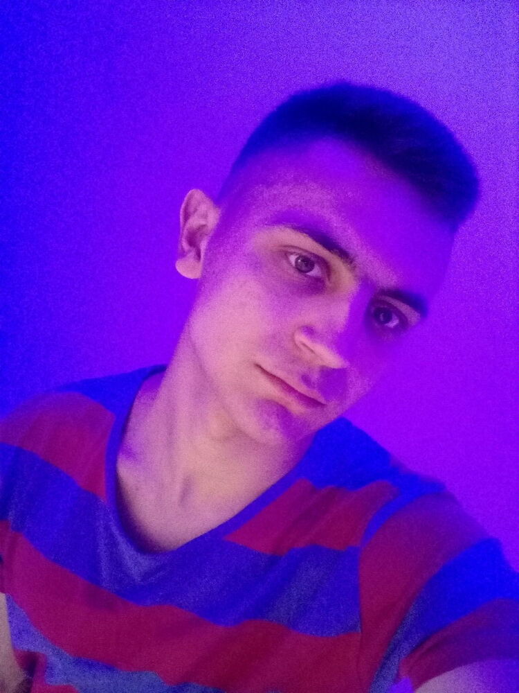  10677230  , 28 ,    