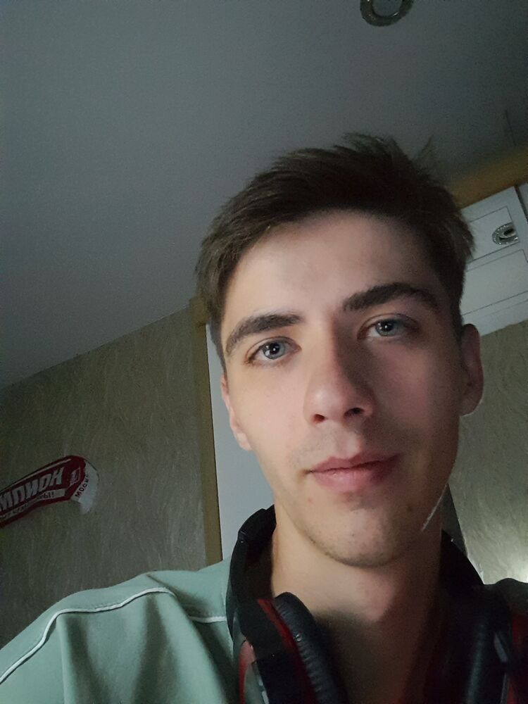  53303230  Jimmy, 22 ,    