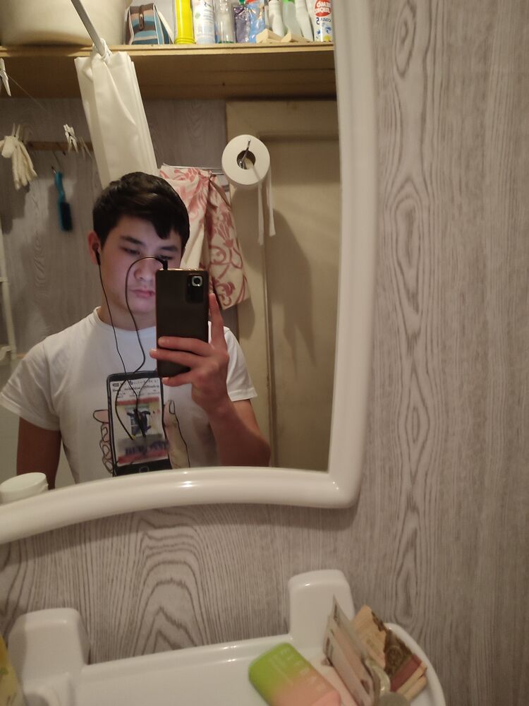  46355360  Nurislam, 21 ,    