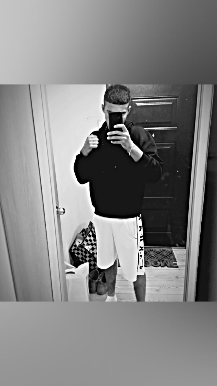  ,   Kostik, 24 ,   ,   