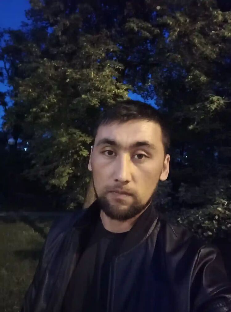  ,   Farukh, 32 ,     , c 
