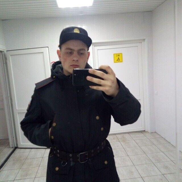  46050800  Ruslan, 21 ,    