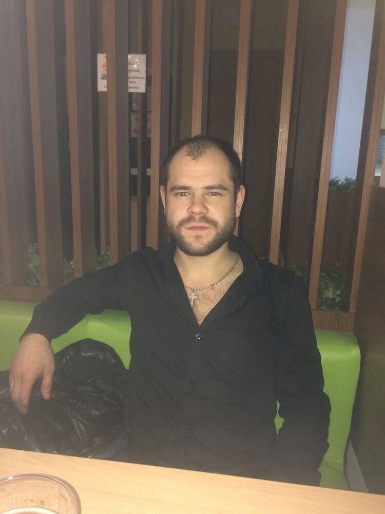 31774670  Sergey, 30 ,    