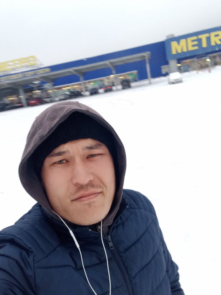  53733450  Casur, 28 ,    