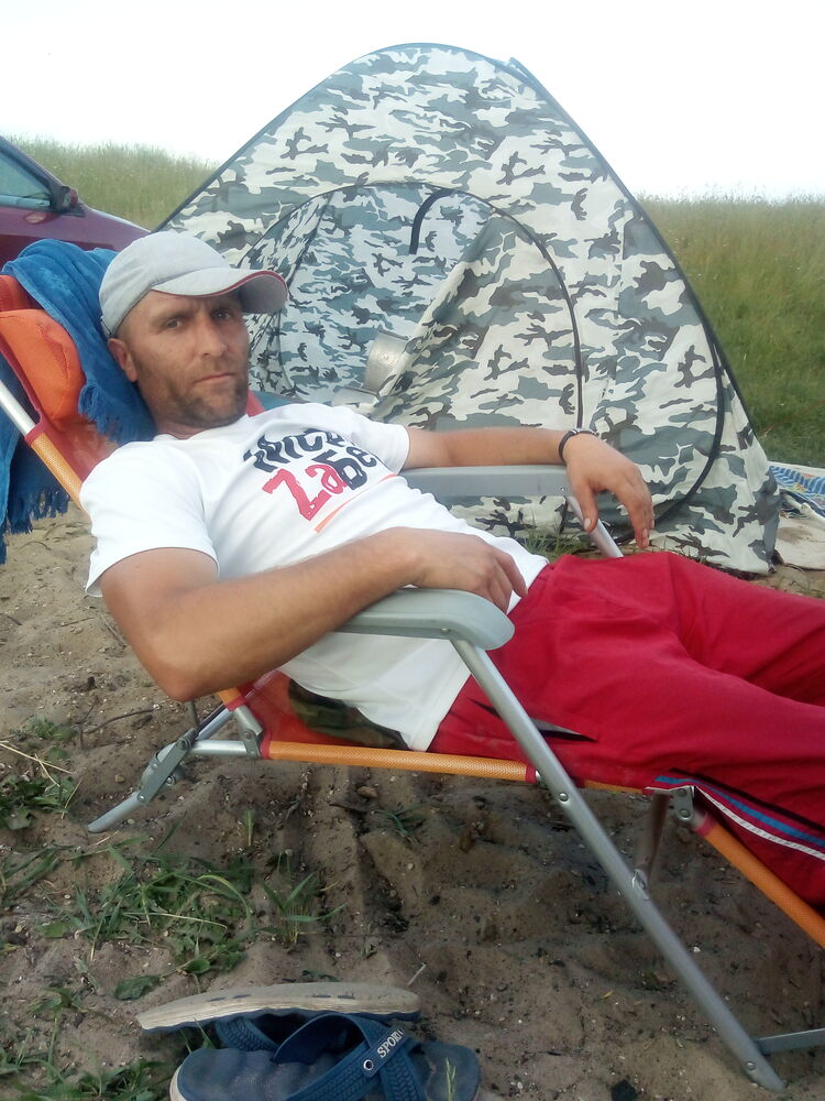  28729540  , 42 ,    
