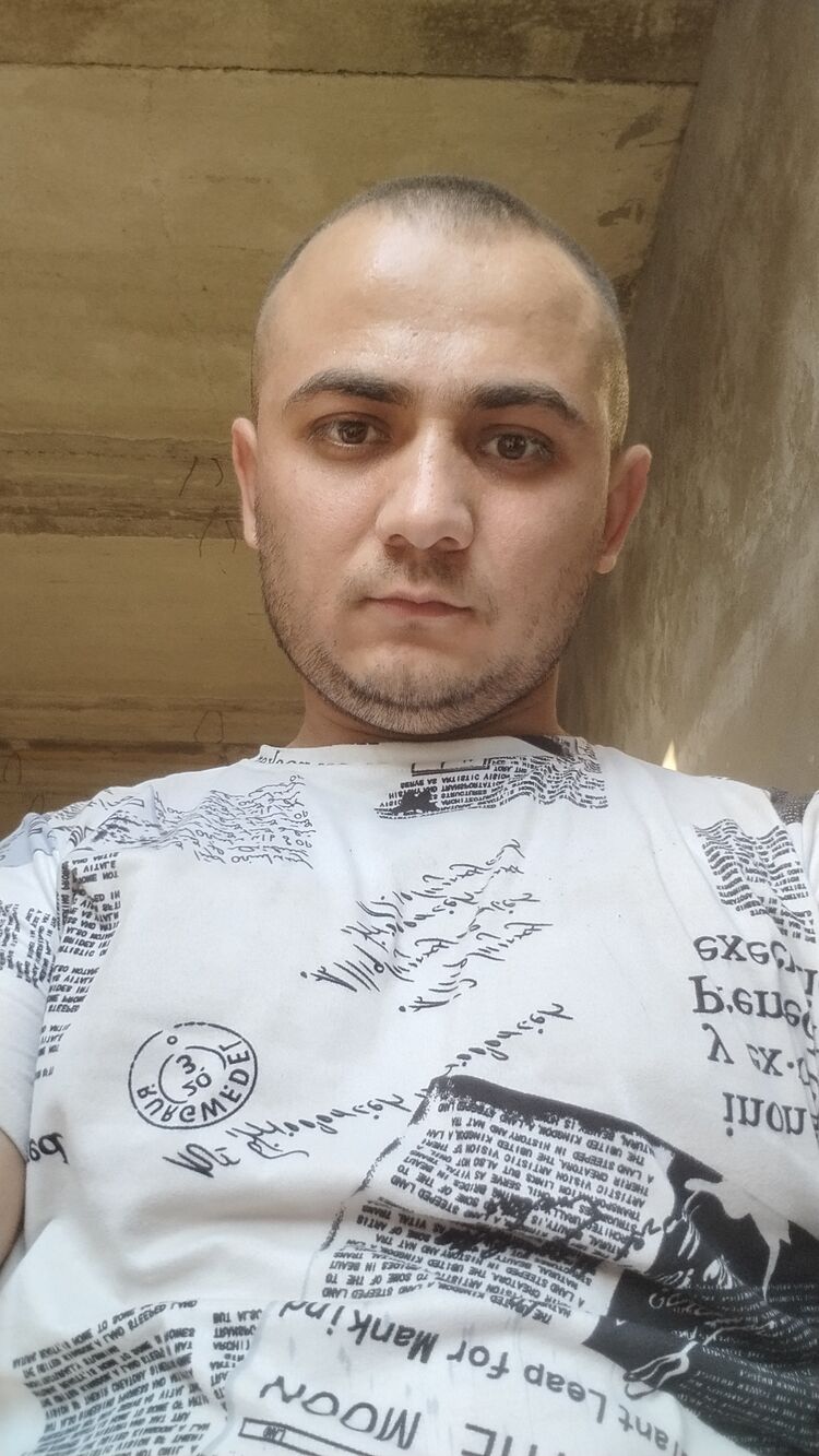  52939670  , 29 ,    