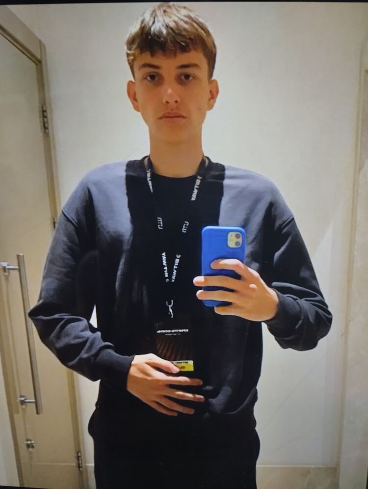  47436520  , 19 ,    