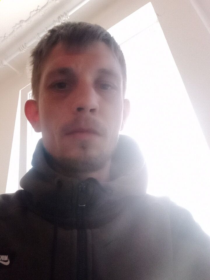  ,   Kelchik, 32 ,   ,   