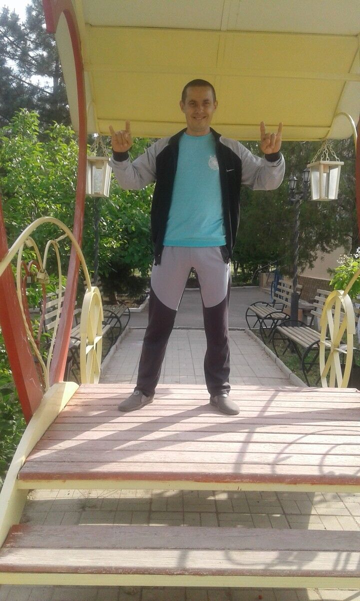  12568830  , 48 ,    
