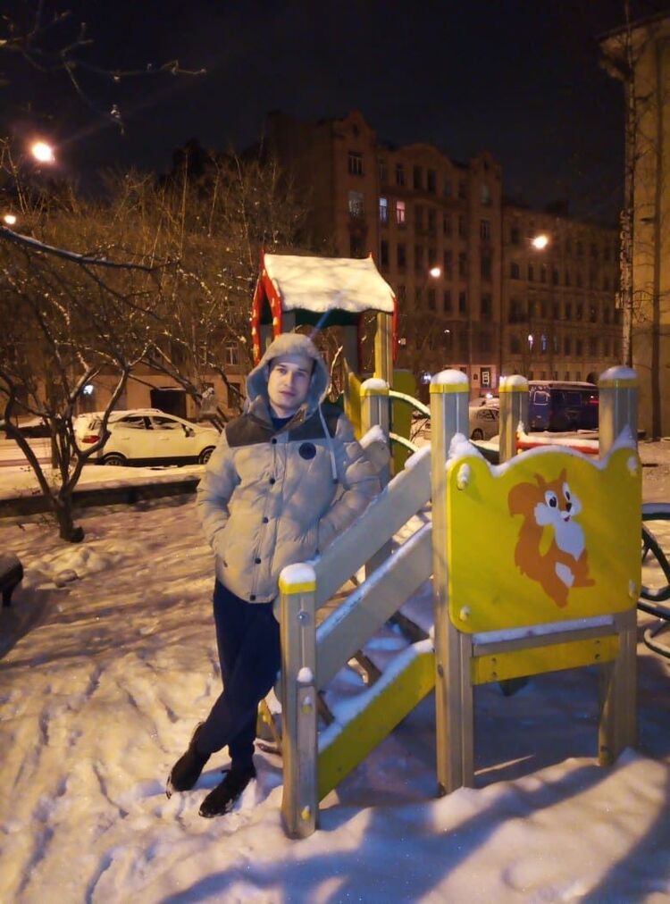  18776500  , 35 ,    -