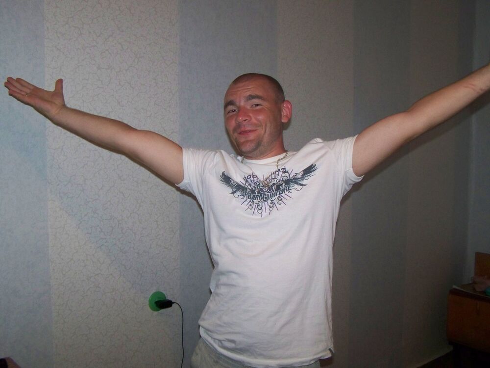  ,   Igor, 40 ,   